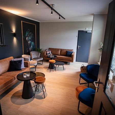 Op10 Logeren Villa โอลเดนซาล ภายนอก รูปภาพ